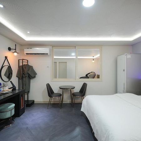 Vip Hotel Mokpo Exterior foto
